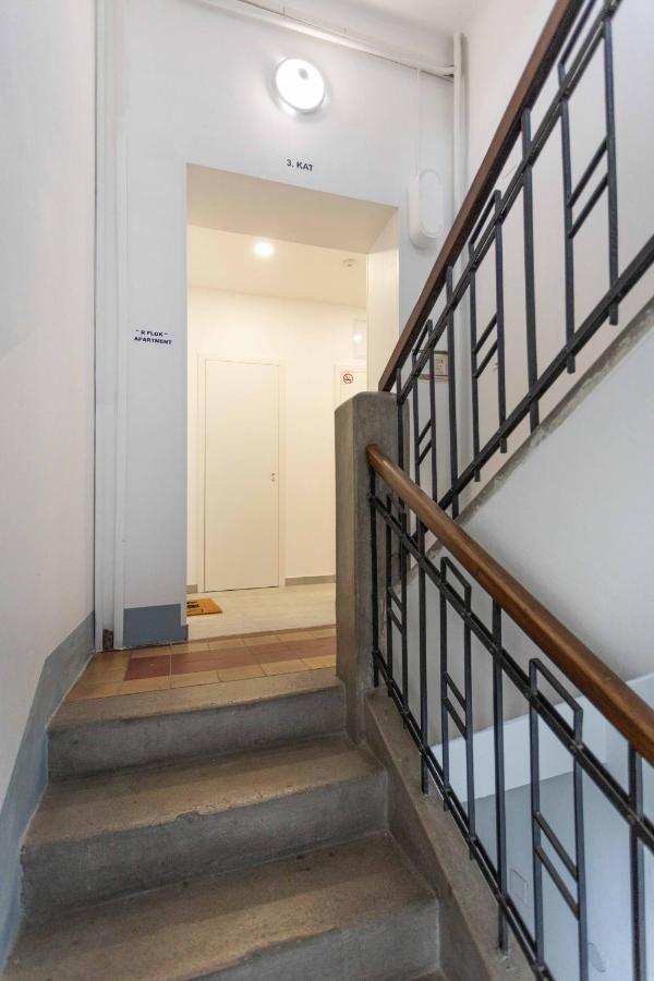 Bright And Modern Apartments In City Center Zagreb Exterior photo